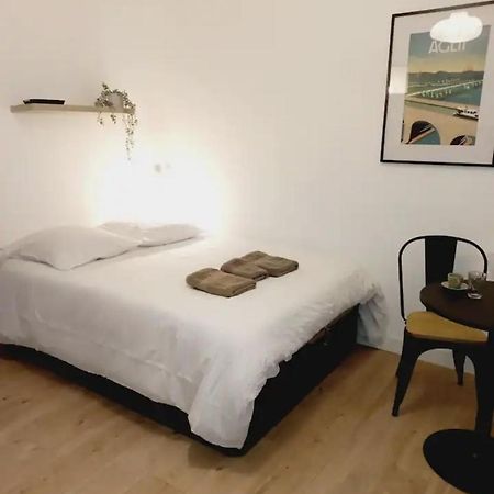 Le 29 Cuty, Wifi, A 3Min De La Gare Sncf Apartment Agen Bagian luar foto